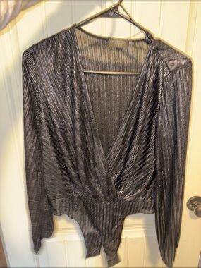 OFFERS OPEN! Women’s medium party Daniel Rainn Shimmery Charcoal Wrap Bodysuit